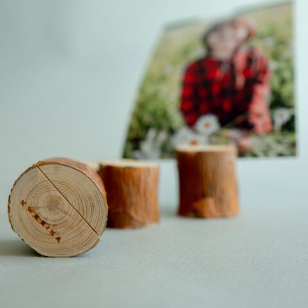 Подарок, держатель для фото 10х15, 9х13, визитки, заметки, сувенира (берёза)