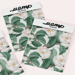 Ткань кулирная гладь белые цветы в листьях