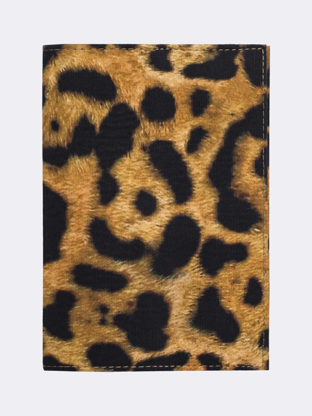 Обложка для паспорта с зеленой вышивкой OLA OLA