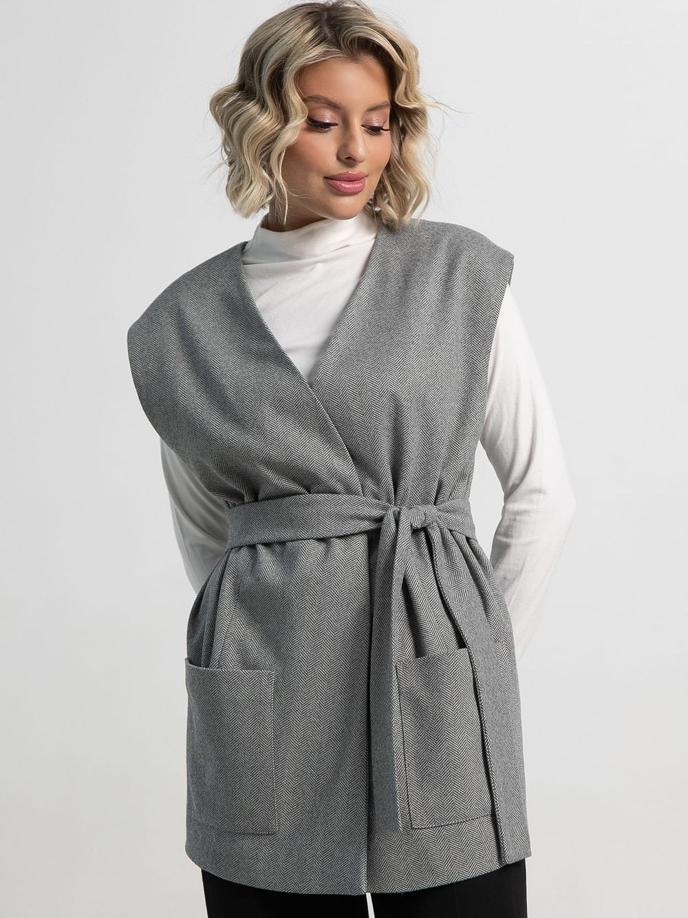 Жилет Заверши образ (серый) Б15144-16М LT Collection