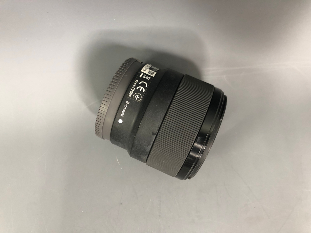 Sony 50mm 1.8 FE