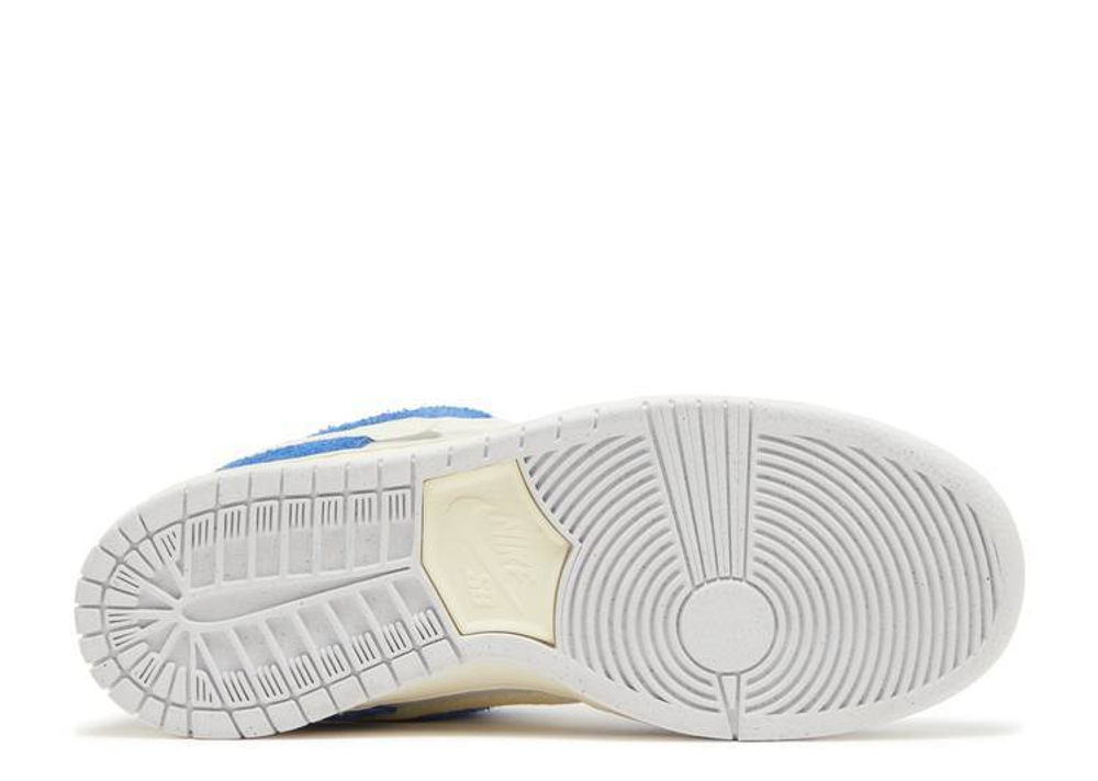 Fly Streetwear X Dunk Low Pro Sb "Gardenia"