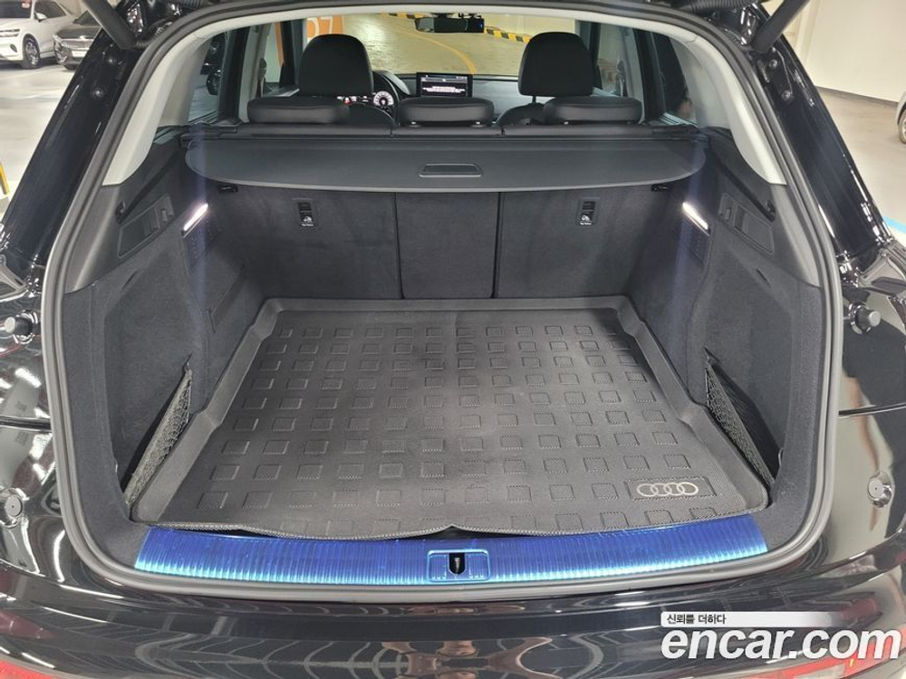 Audi Q5 (FY) 45 TFSI Quattro (11.2021)