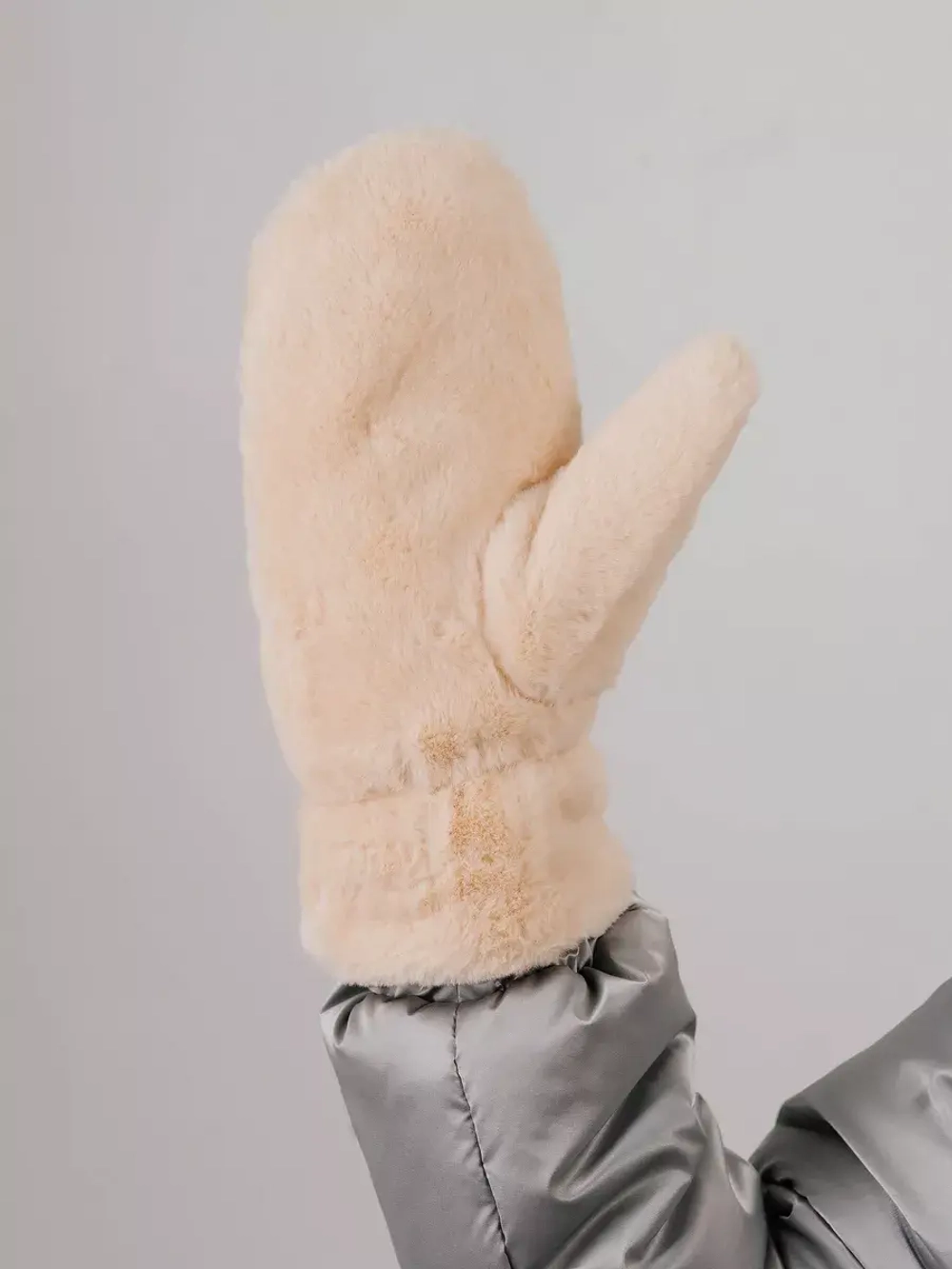 Варежки зимние меховые