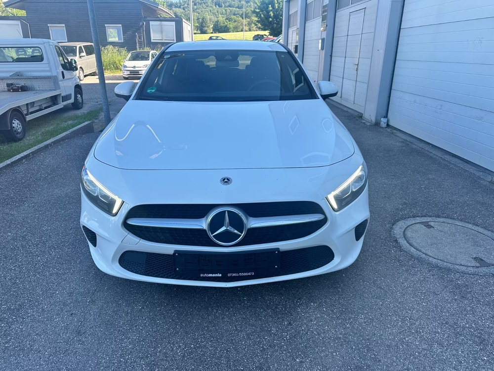 Mercedes-Benz A 180