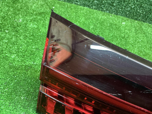 Фонарь багажника Chery Tiggo 8 Pro Max (23-нв)