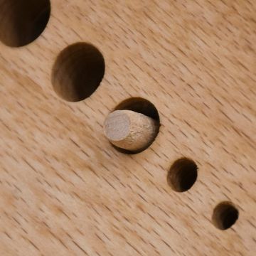 Пробочник Dowel Plate, ПЕТРОГРАДЪ, для цилиндр. шкантов D от 3мм до 16мм, на подставке