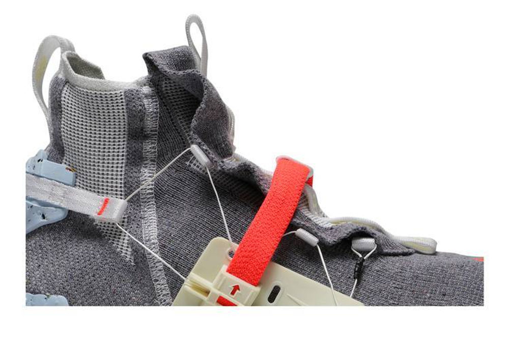 Кроссовки Nike Space Hippie