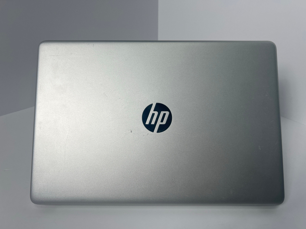 Ноутбук HP Laptop 15s-eq2021ur (3B2U5EA) 15,6"/AMD Ryzen 5 5500U/RAM 16 GB/SSD 512 GB/AMD Radeon/1920 x 1080/IPS/DOS/Подсветка кл-ры:LED/серебристый. Состояние: Уценка/не ориг. коробка