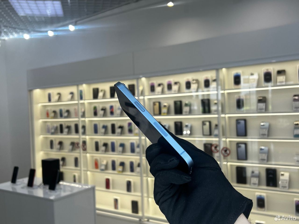 iPhone 14 256 ГБ б/у