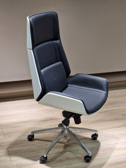 Кресло офисное 2388 582045 Black color LEATHER