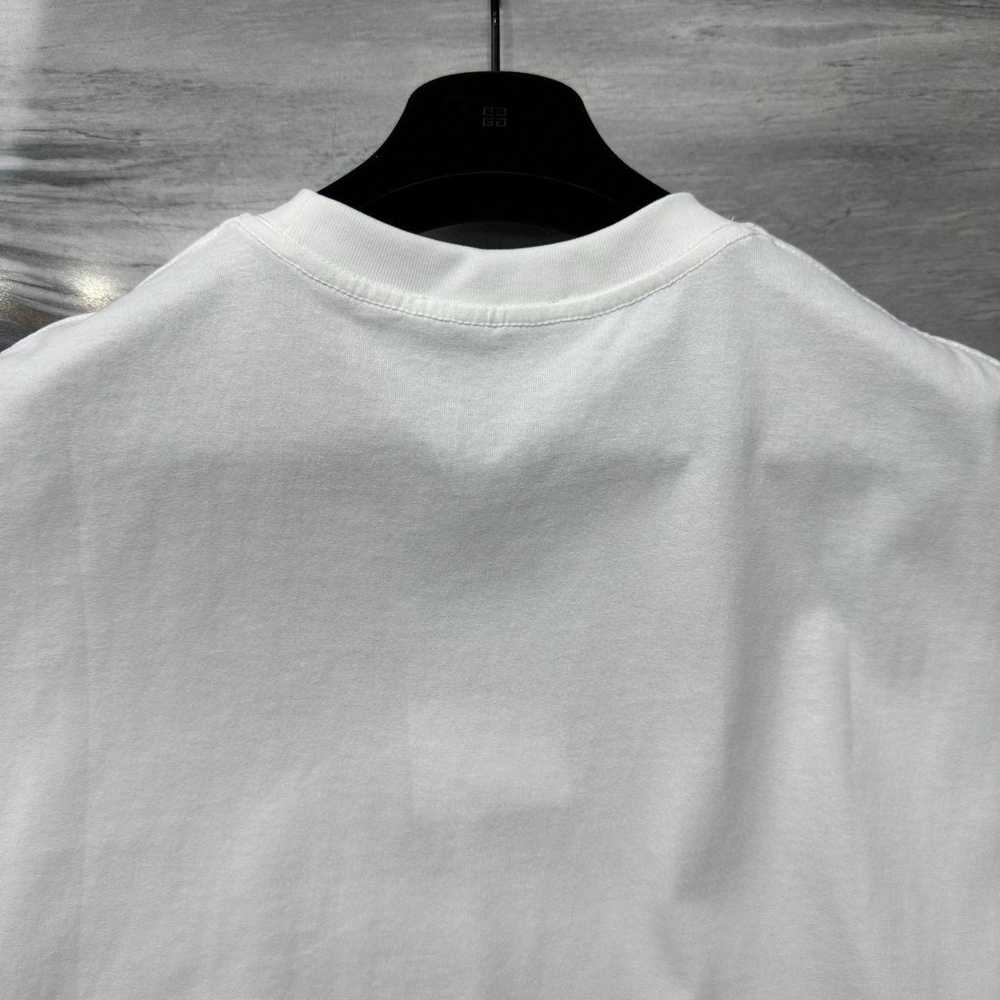 Футболка Givenchy
