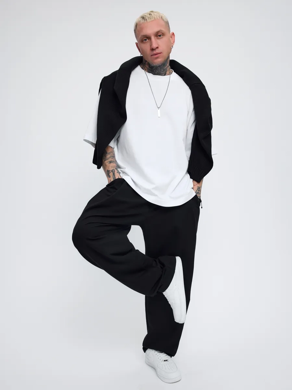 Штаны спортивные с защипами багги широкие оверсайз