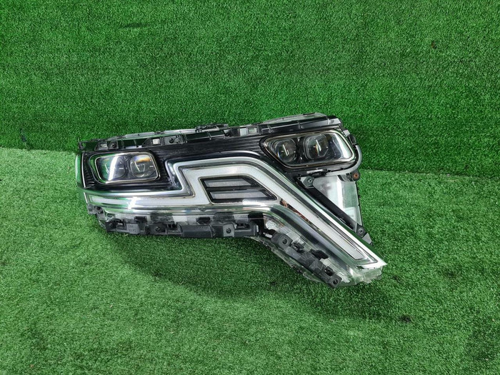 Фара правая Kia Carnival 4 (2020-2023) LED