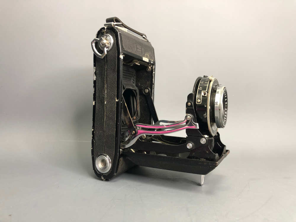 Novar Anastigmat 4.5/11 + Zeiss Ikon