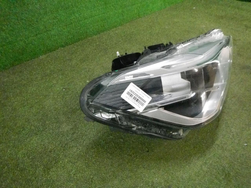 Фара правая BMW X1 F48 (2015-2019) LED