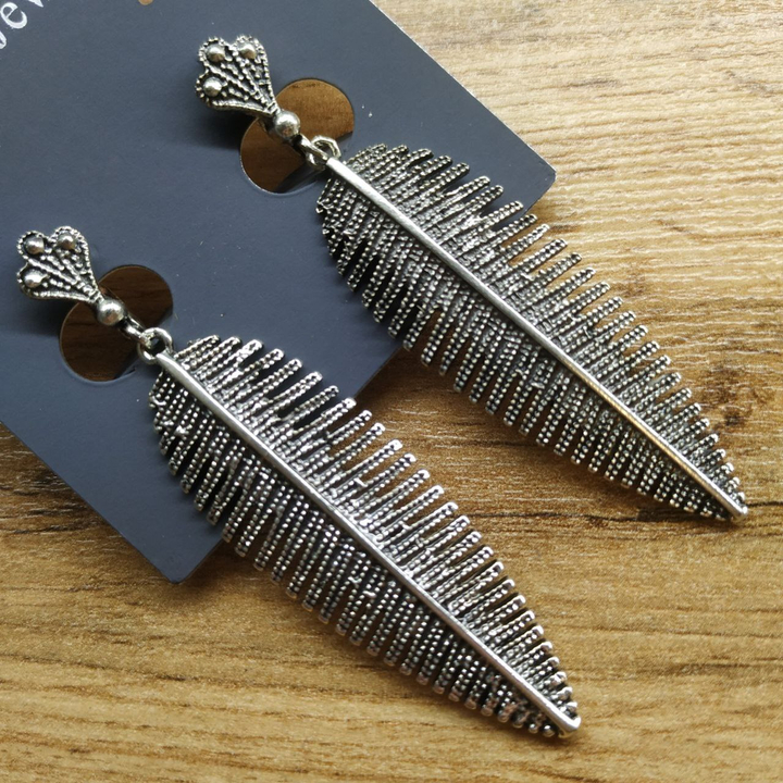 Серьги на англ.заст Bohemia Листик металл античный серебристый 6х1,7 см