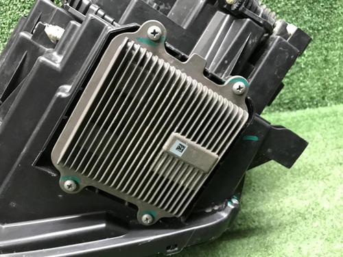 Фара правая Tank 500 (2021-н.в.) LED