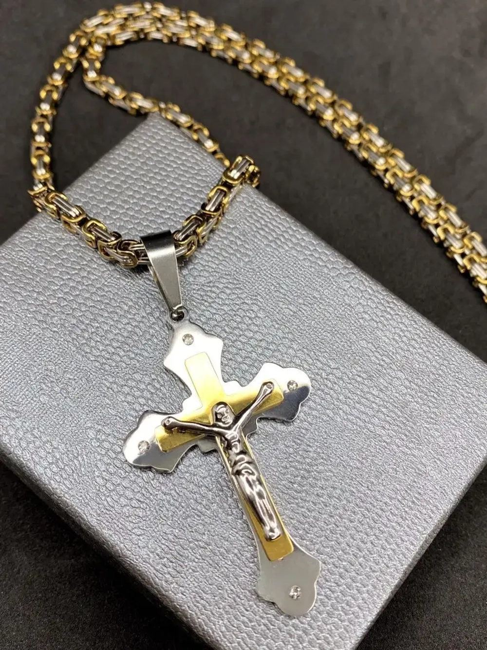 Объемная цепочка с крестиком Steel Rage толстого плетения