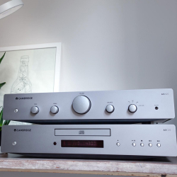 Cambridge Audio AXA25 Grey — интегральный стереоусилитель
