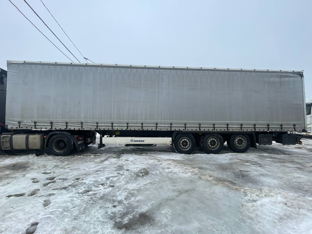 Krone SD Полуприцеп шторный SD