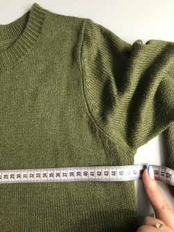 Джемпер Твое базовый, визуально 46 размер