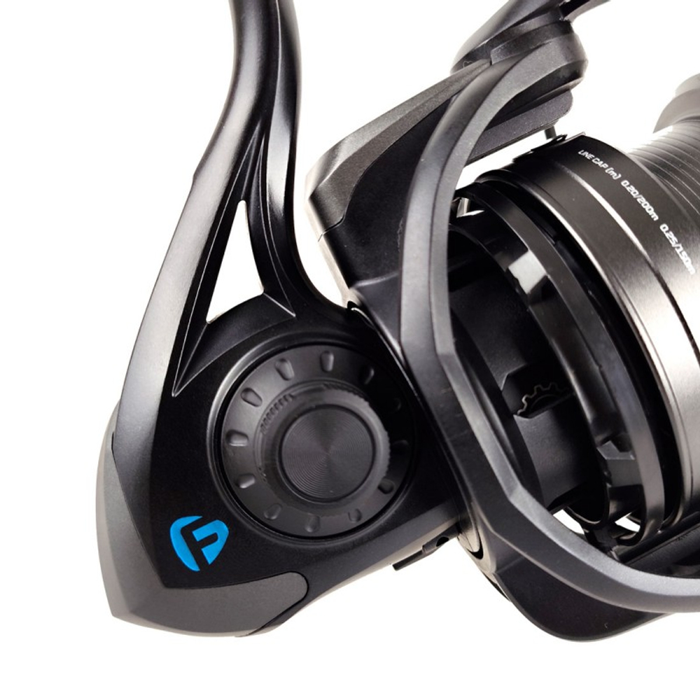 Безынерционная катушка F-Fishing Aster Feeder 4500