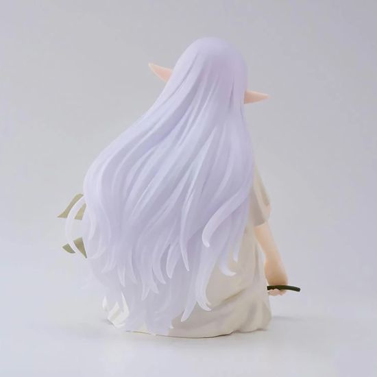 Фигурка аниме SEGA Провожающая в последний путь Фрирен Frieren Beyond Journey’s End Фрирен 10см