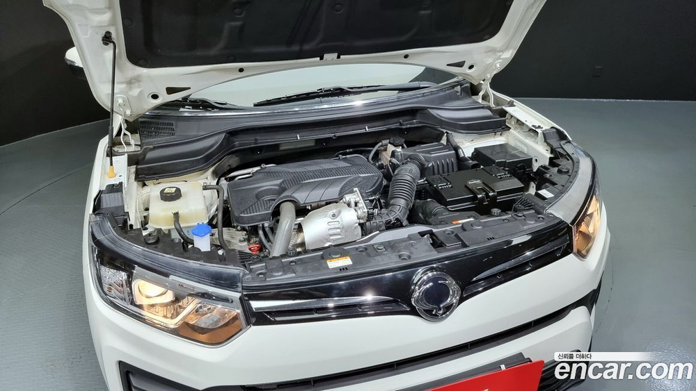 KG Mobility (Ssangyong) Very New Tivoli Дизель 1.6 2WD (09.2020)