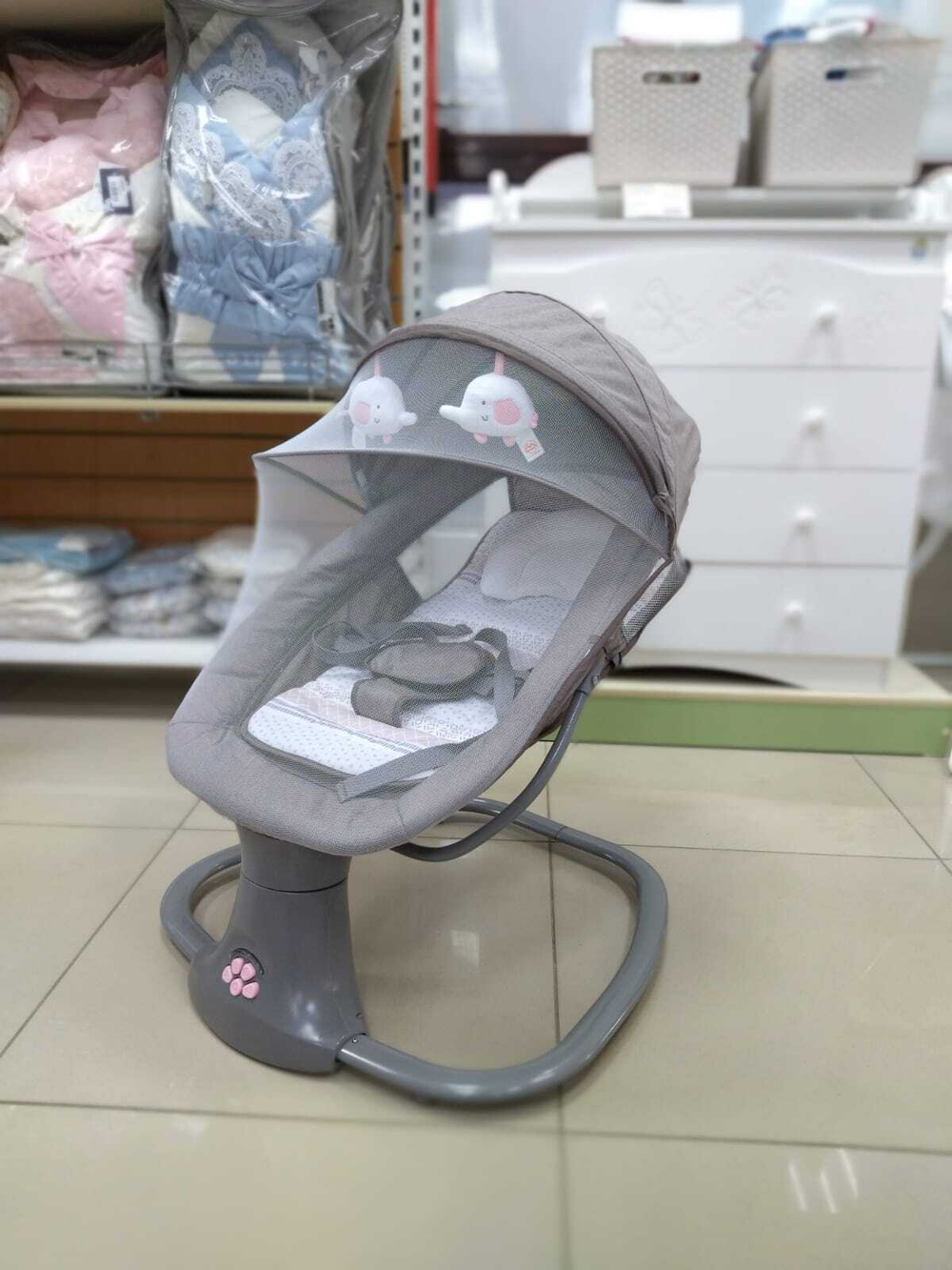 Электрокачели шезлонг Luxmom 08106 (коричневый)