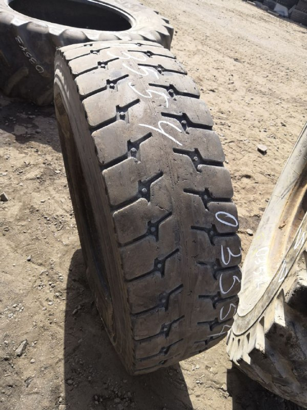 315/80R22.5 Pirelli TG-01 шина б/у