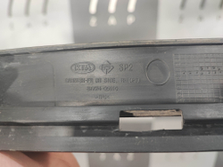 Накладка двери передней правой Kia Seltos 19-нв Б/У Оригинал 87724Q5010