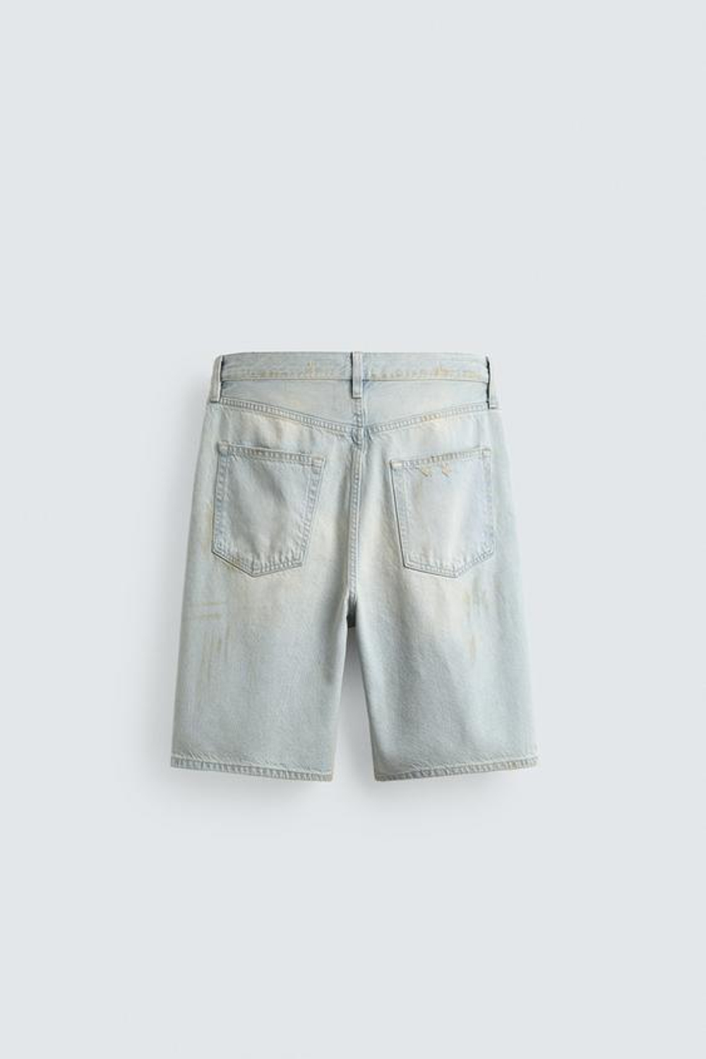 ZARA ДЖИНСОВЫЕ ШОРТЫ STRAIGHT FIT С ВИНТАЖНЫМ ЭФФЕКТОМ, ГОЛУБОЙ