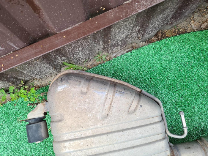 Глушитель Jaguar XE (2015-н.в.)