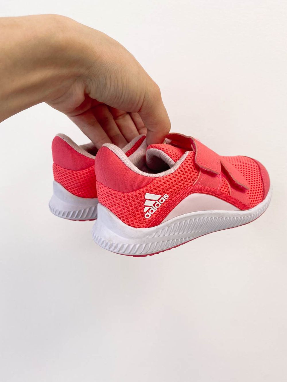 Кроссовки Adidas