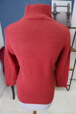 Джемпер Flower повседневный 44 размер