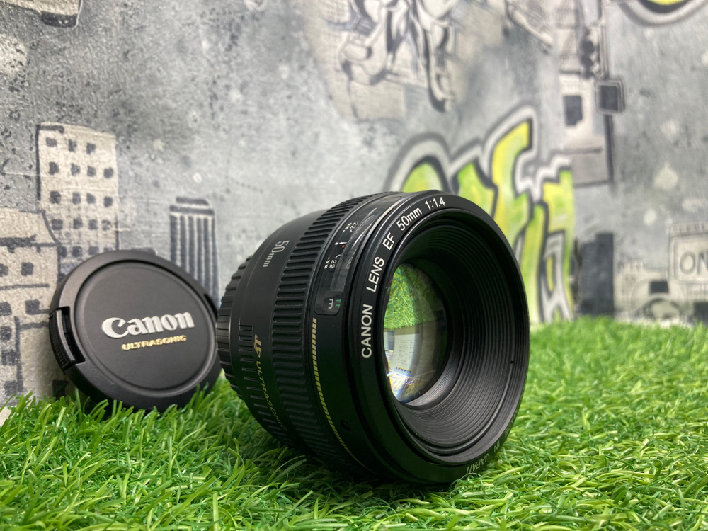 Canon EF 50mm 1.4 USM