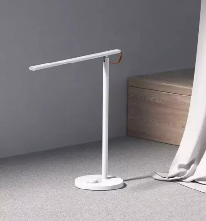 Настольная лампа светодиодная Xiaomi Mi LED Desk Lamp 1S MUE4105GL white