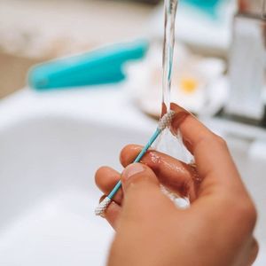 Ухочистка многоразовая LastSwab в бирюзовом кейсе