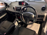 Toyota ist, 2004 год