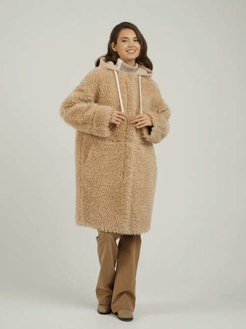 Шуба женская чебурашка из шерсти тедди, бежевая, SilverFox