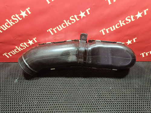 Патрубок воздушного фильтра 2023г