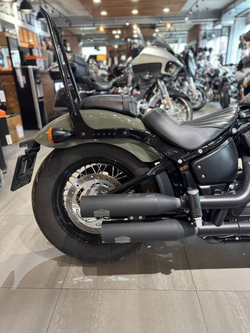 Harley-Davidson Street Bob, 2021