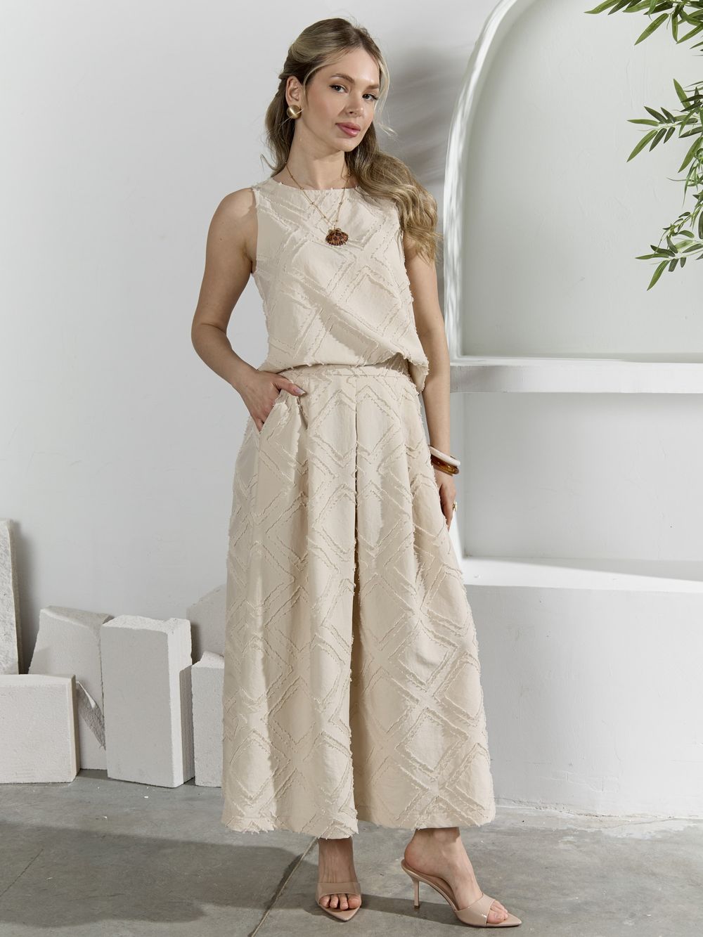 Костюм женский Ангелина-3 Виотекс БЕЖЕВЫЙ