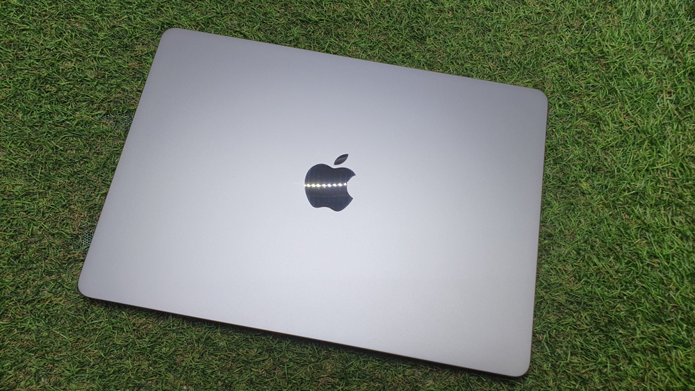 MacBook Air 13 (2022, M2) A2681 Retina M2 /8Gb