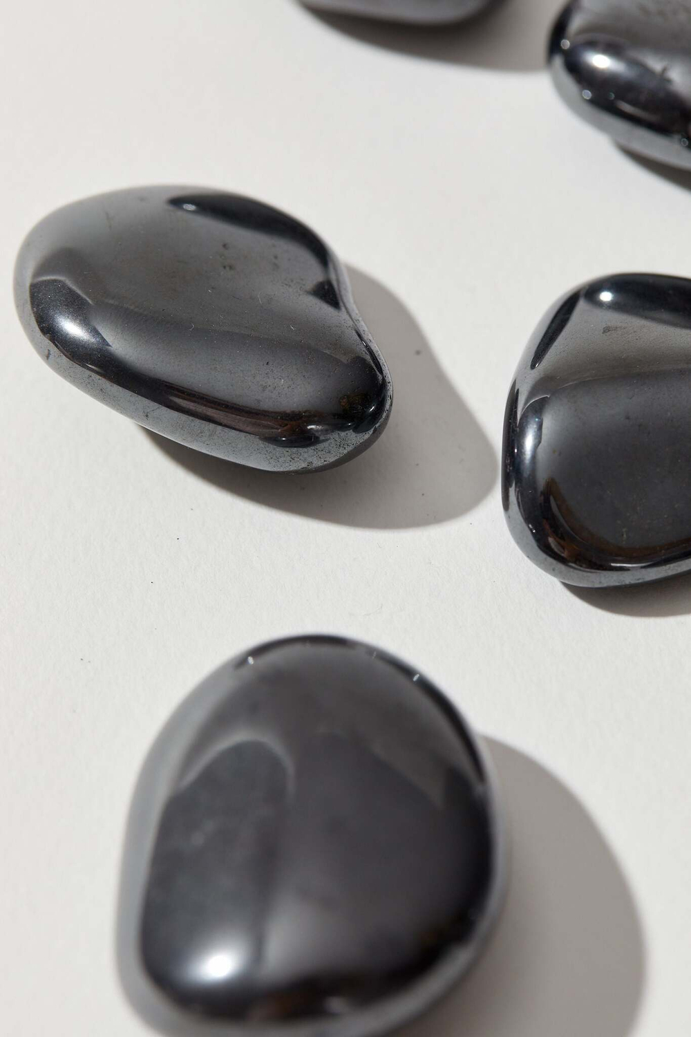 Гематит галтовка