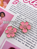 Накладка на пуговицу золотистая с ярко розовой эмалью в форме цветка с жемчугом (клипса)