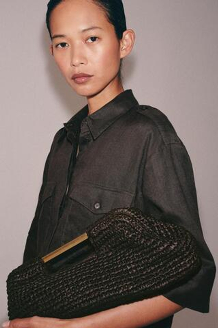 ZARA КЛАТЧ С ПЛЕТЕНЫМ КОРПУСОМ, КОРИЧНЕВЫЙ