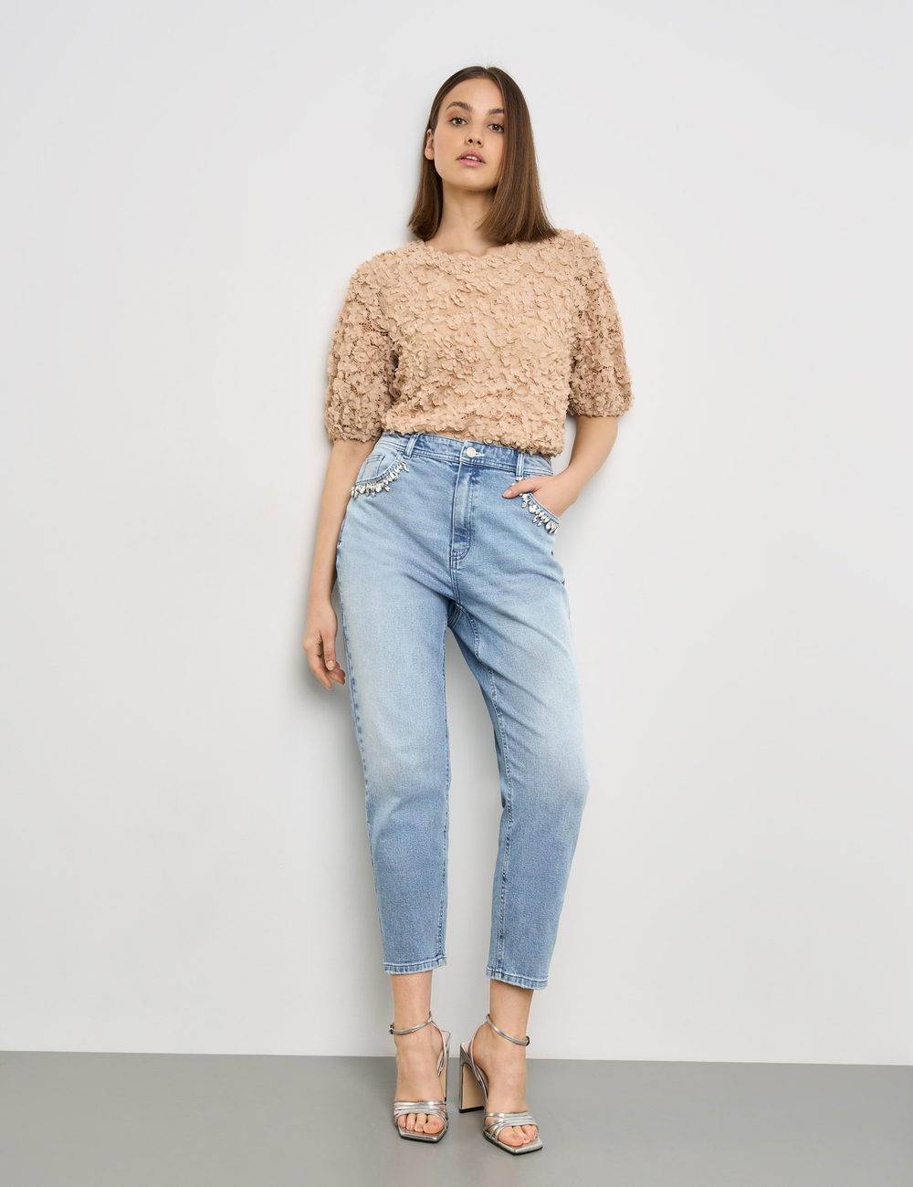 Джинсы женские TAIFUN