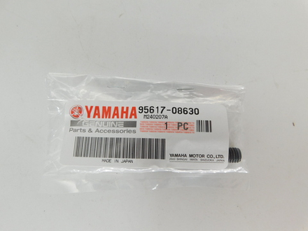 шпилька гбц Yamaha Drag Star 400 XVS400 95617-08630-00